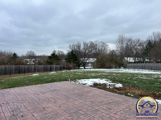 3630 SW Kings Forest RD, Topeka, KS 66610