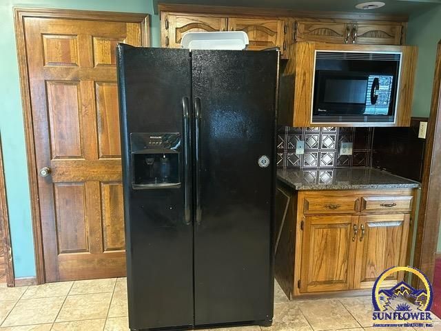 3630 SW Kings Forest RD, Topeka, KS 66610