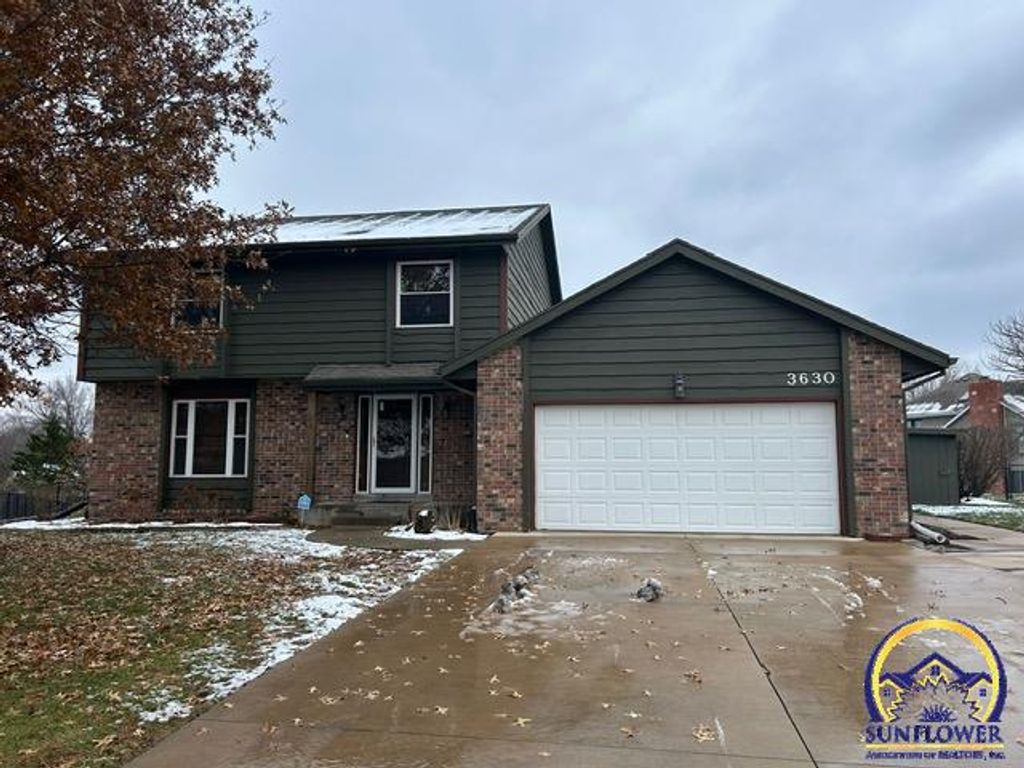 3630 SW Kings Forest RD, Topeka, KS 66610