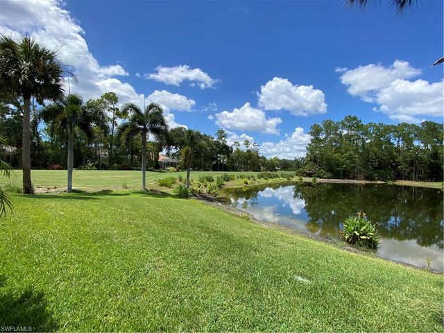 8285 Gleneagle WAY, Naples, FL 34120