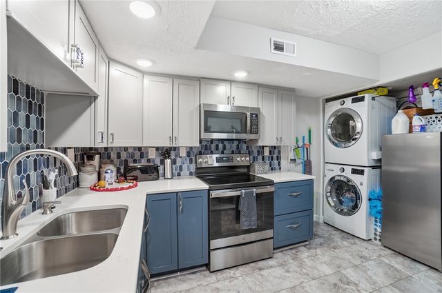 3312 Vanquil Trail, Miami Twp, OH 45449