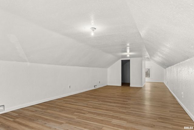 510 W GIFT Avenue, Peoria, IL 61604