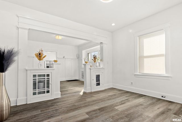 510 W GIFT Avenue, Peoria, IL 61604