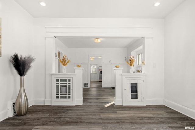 510 W GIFT Avenue, Peoria, IL 61604