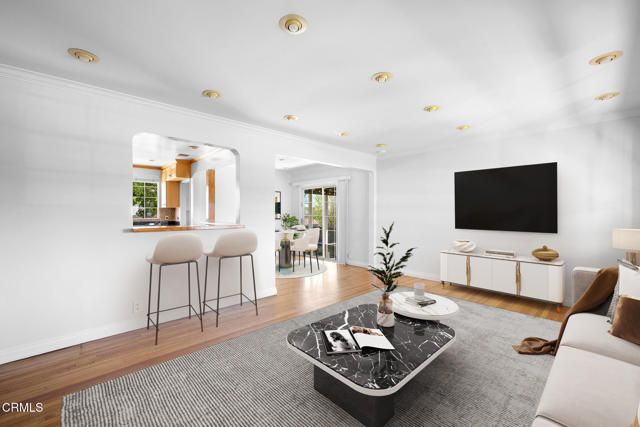 2444 N Parish Place, Burbank, CA 91504