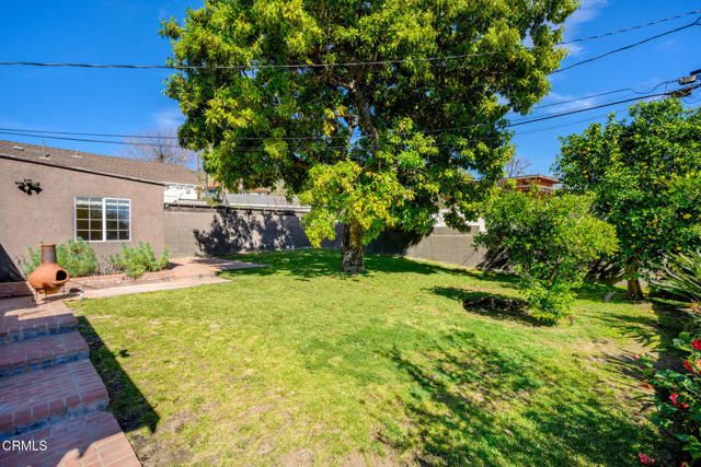 2444 N Parish Place, Burbank, CA 91504