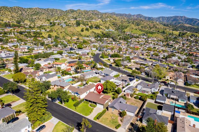 2444 N Parish Place, Burbank, CA 91504