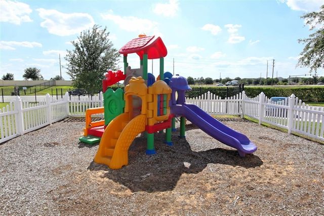 1028 TUSCAN HILLS BOULEVARD, Davenport, FL 33897