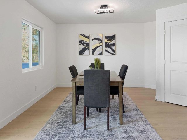 311 Rosebud Lane, San Diego, CA 92114