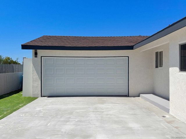 311 Rosebud Lane, San Diego, CA 92114
