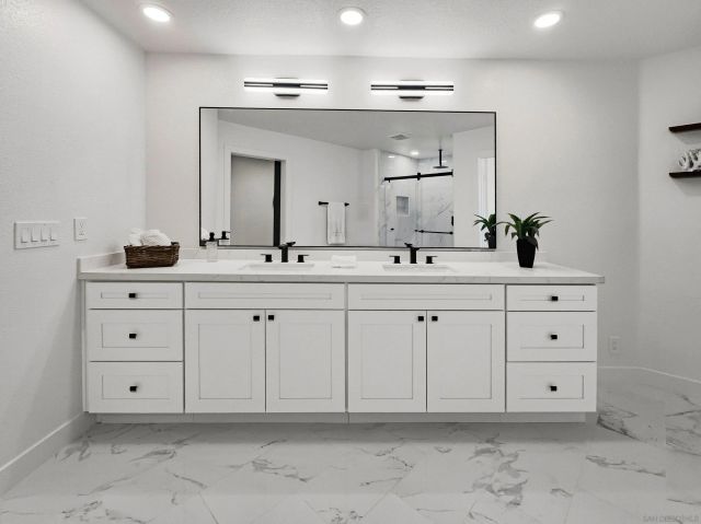 311 Rosebud Lane, San Diego, CA 92114