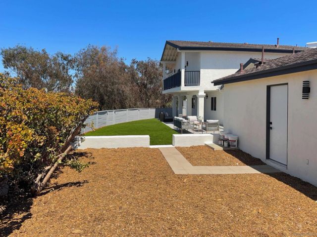 311 Rosebud Lane, San Diego, CA 92114