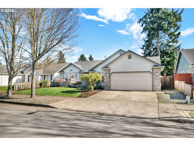 4471 SPRING MEADOW Ave, Eugene, OR 97404