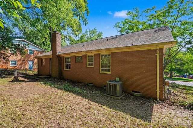 2330 Wensley Drive, Charlotte, NC 28210