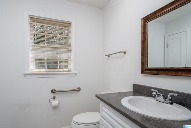 8 STINE PLACE, Tuscaloosa, AL 35405