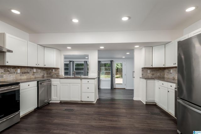 8 STINE PLACE, Tuscaloosa, AL 35405