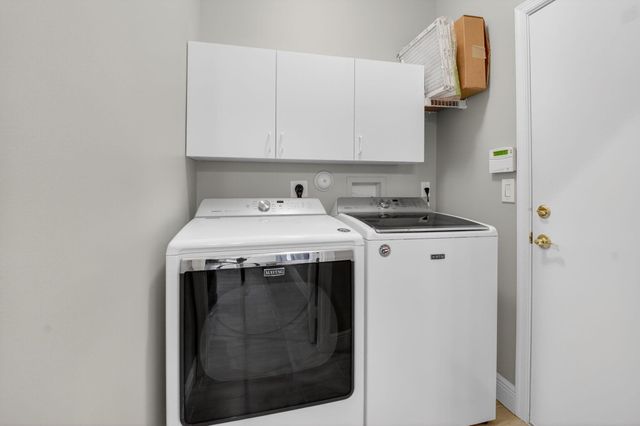 10565 Royal Caribbean Circle, Boynton Beach, FL 33437