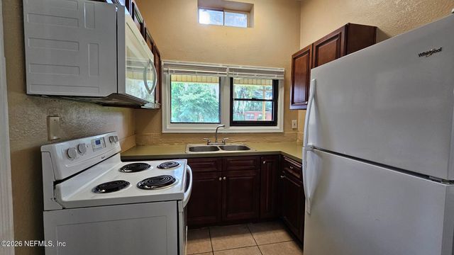 10418 LOYOLA DRIVE N Drive N, Jacksonville, FL 32218