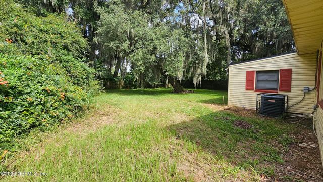 10418 LOYOLA DRIVE N Drive N, Jacksonville, FL 32218