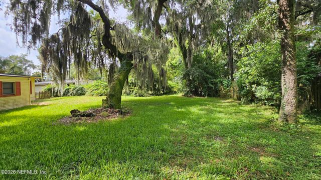 10418 LOYOLA DRIVE N Drive N, Jacksonville, FL 32218