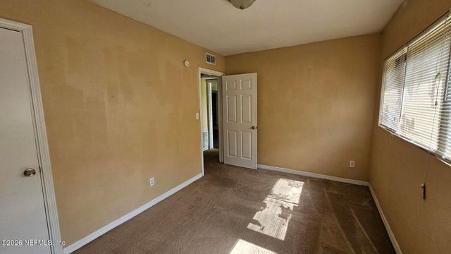 10418 LOYOLA DRIVE N Drive N, Jacksonville, FL 32218