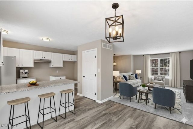 410 Columbine Avenue, Akron, OH 44312