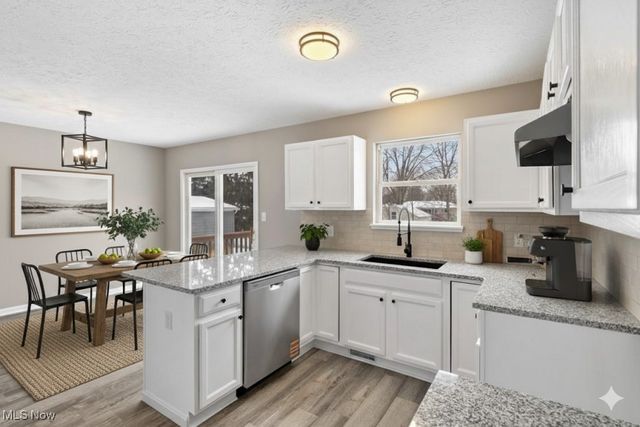 410 Columbine Avenue, Akron, OH 44312