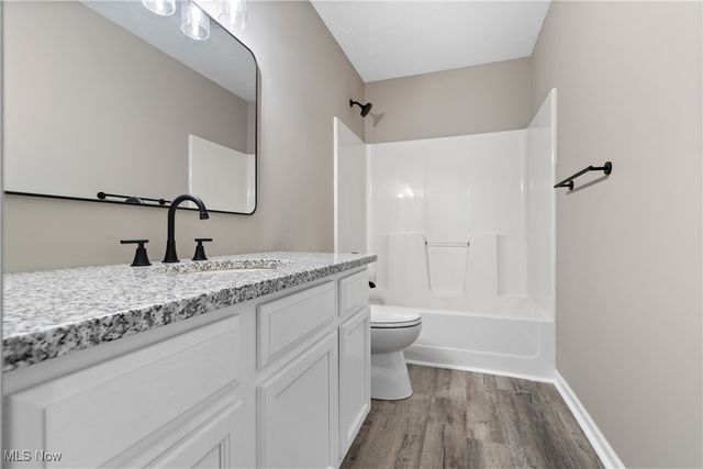 410 Columbine Avenue, Akron, OH 44312