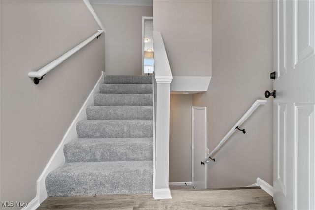 410 Columbine Avenue, Akron, OH 44312