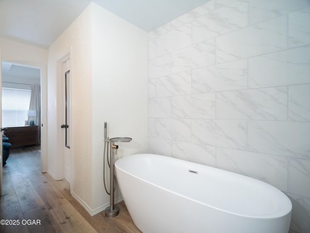 609 Barton Place, Neosho, MO 64850