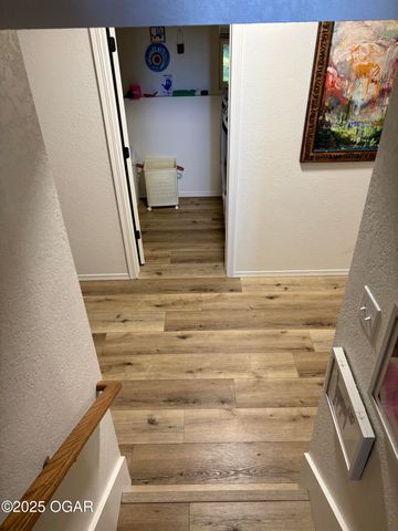 609 Barton Place, Neosho, MO 64850