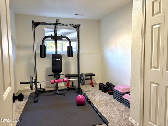 609 Barton Place, Neosho, MO 64850