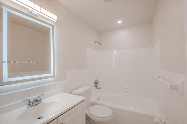 300 S Luna Court 2, Hollywood, FL 33021
