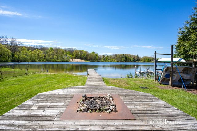 13395 Lime Lake Drive Ne, Solon Twp, MI 49345