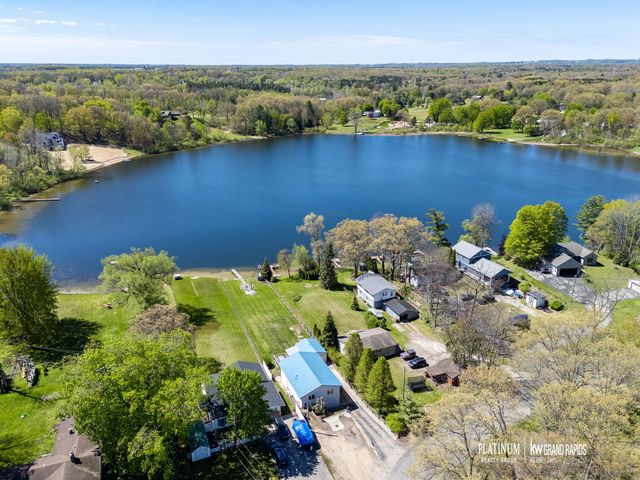 13395 Lime Lake Drive Ne, Solon Twp, MI 49345
