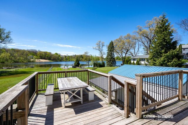 13395 Lime Lake Drive Ne, Solon Twp, MI 49345
