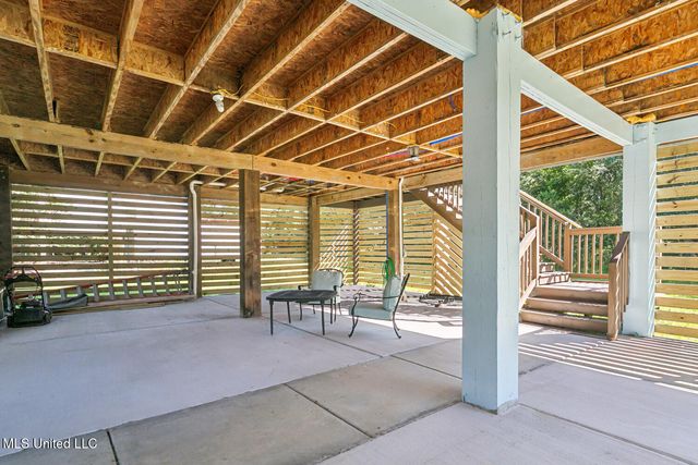 378 Woodman Avenue, Pass Christian, MS 39571