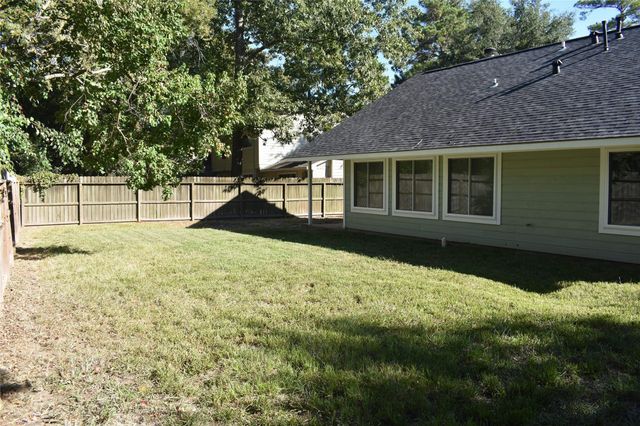 5321 Village Springs Drive, Kingwood, TX 77339