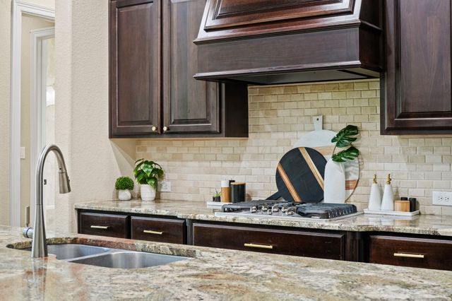 10022 Orchard Field, Missouri City, TX 77459