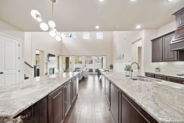 10022 Orchard Field, Missouri City, TX 77459