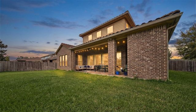 10022 Orchard Field, Missouri City, TX 77459