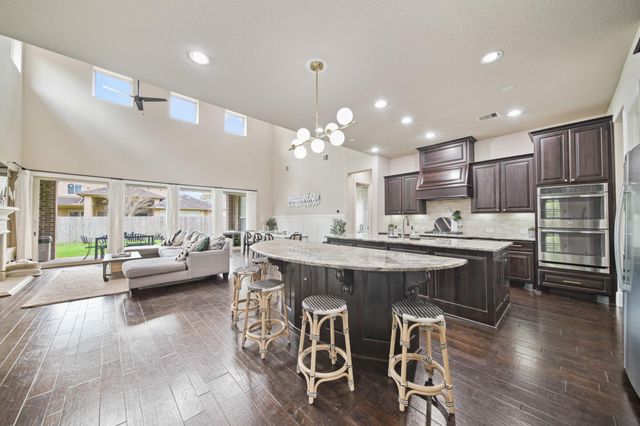 10022 Orchard Field, Missouri City, TX 77459