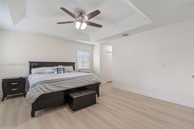 14152 SW 154th Ct, Miami, FL 33196