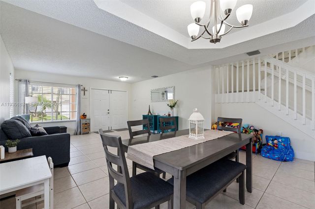 14152 SW 154th Ct, Miami, FL 33196