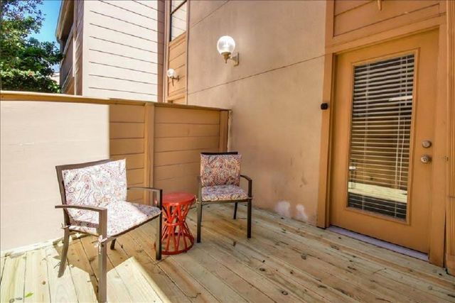 2125 Augusta Drive 63, Houston, TX 77057