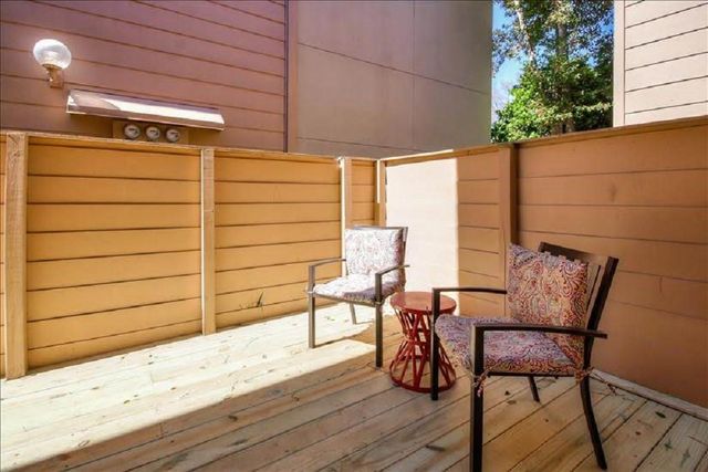 2125 Augusta Drive 63, Houston, TX 77057