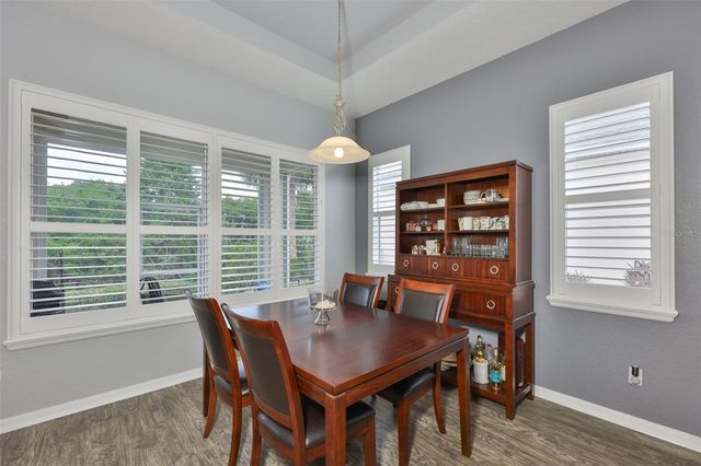 1050 REGAL MANOR WAY, Sun City Center, FL 33573