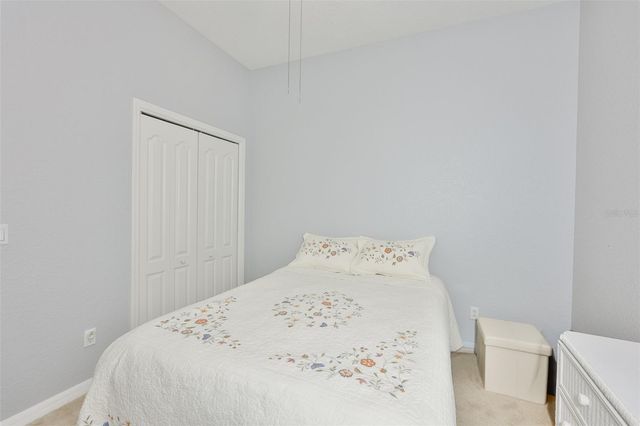 1050 REGAL MANOR WAY, Sun City Center, FL 33573