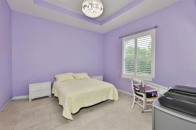 1050 REGAL MANOR WAY, Sun City Center, FL 33573