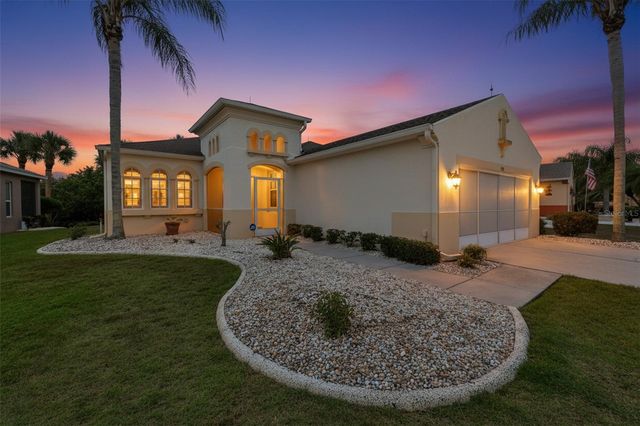1050 REGAL MANOR WAY, Sun City Center, FL 33573